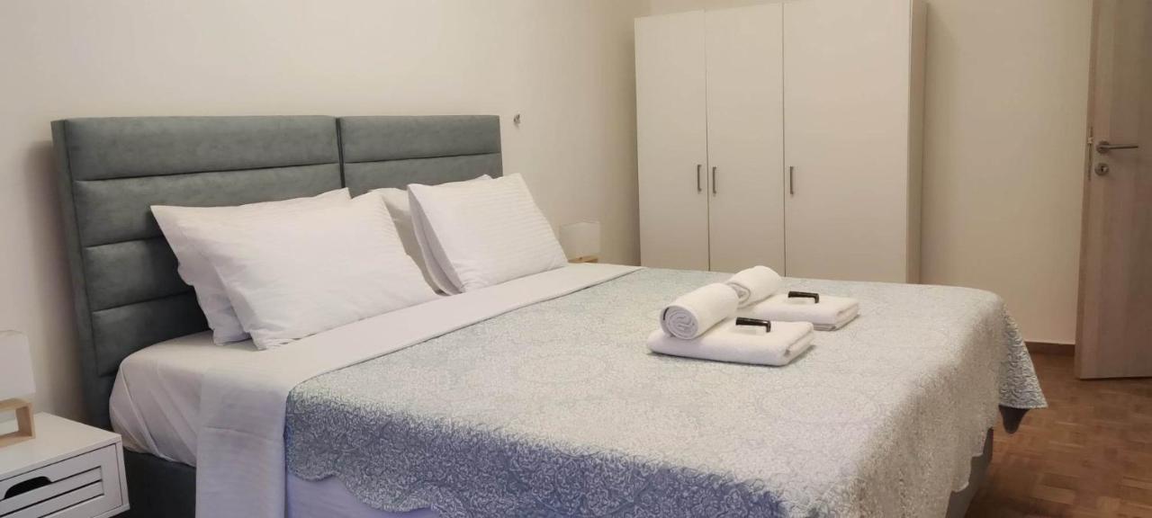 110m² 3 slaapkamer, 1 privé badkamer Appartement in Corfu Corfu  Buitenkant foto