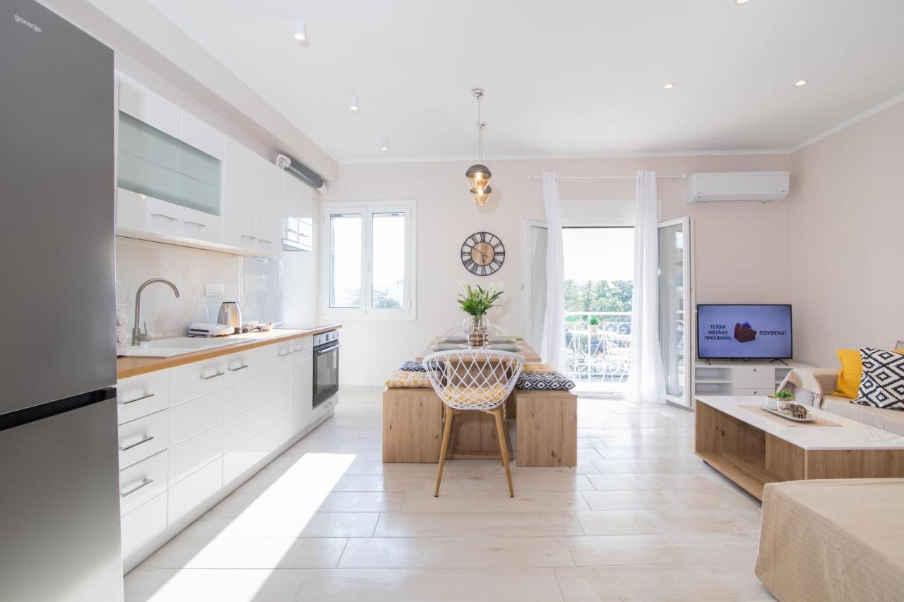 110m² 3 slaapkamer, 1 privé badkamer Appartement in Corfu Corfu  Buitenkant foto